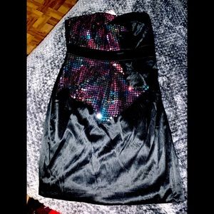 Strapless black and multicolor dress